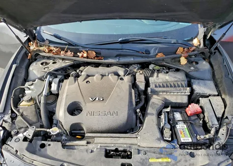 2018 Nissan Maxima 3.5S from USA, damaged, VIN 1N4AA6AP5JC405745